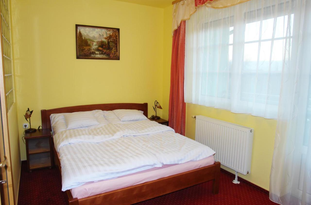 HoldLux Apartmanok Sárvár Extérieur photo