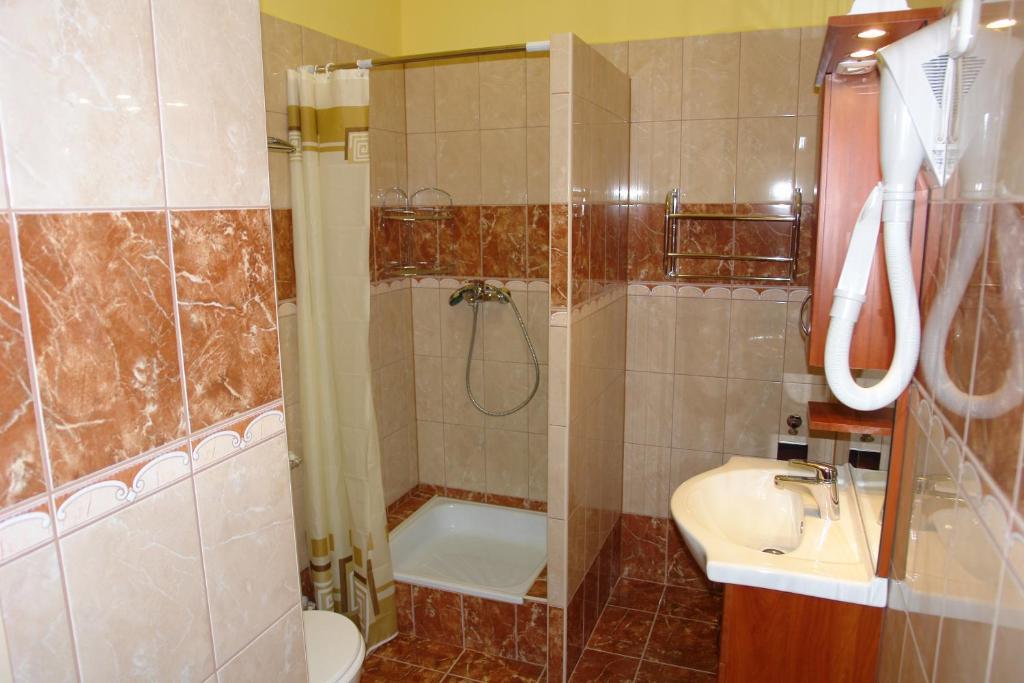 HoldLux Apartmanok Sárvár Chambre photo