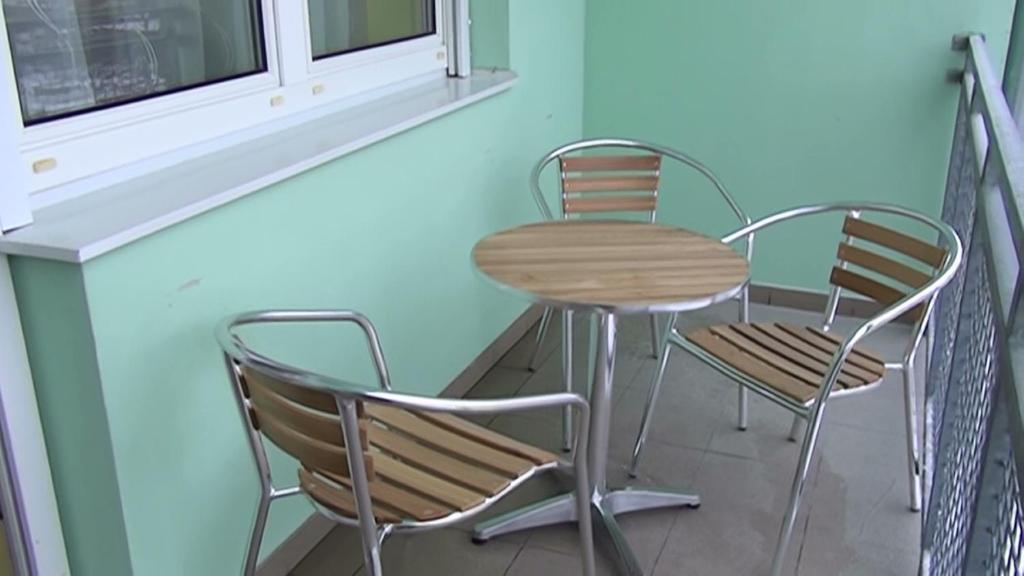 HoldLux Apartmanok Sárvár Chambre photo