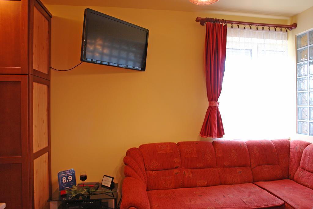 HoldLux Apartmanok Sárvár Extérieur photo
